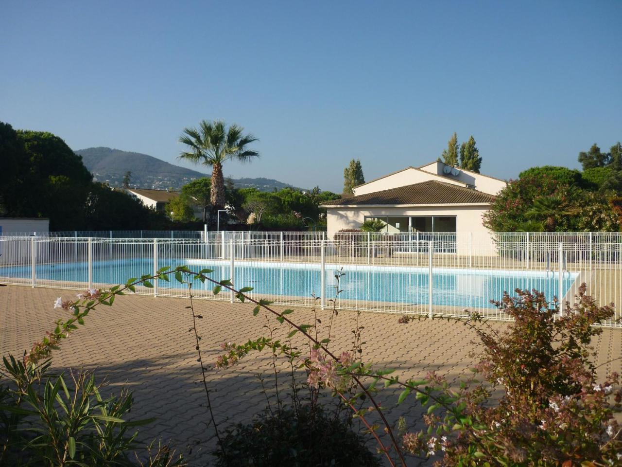 Les Jardins Du Golf - Mandelieu Mandelieu-la-Napoule Exterior foto